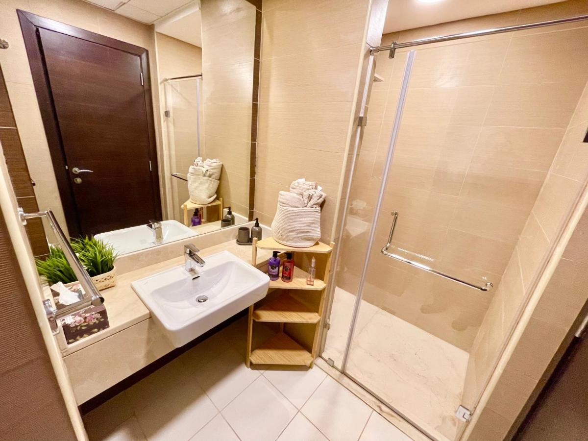 Super Elegant Studio Apartment-Sparkle Tower By Sweet Homes Dubai Ngoại thất bức ảnh