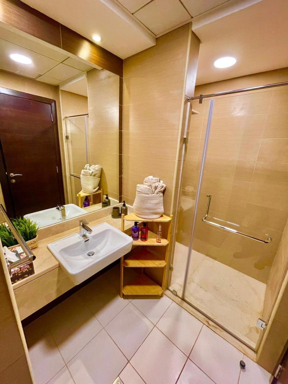 Super Elegant Studio Apartment-Sparkle Tower By Sweet Homes Dubai Ngoại thất bức ảnh